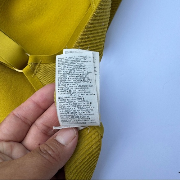 Athleta Mustard-Yellow Sports Bra 36B - Picture 6 of 6